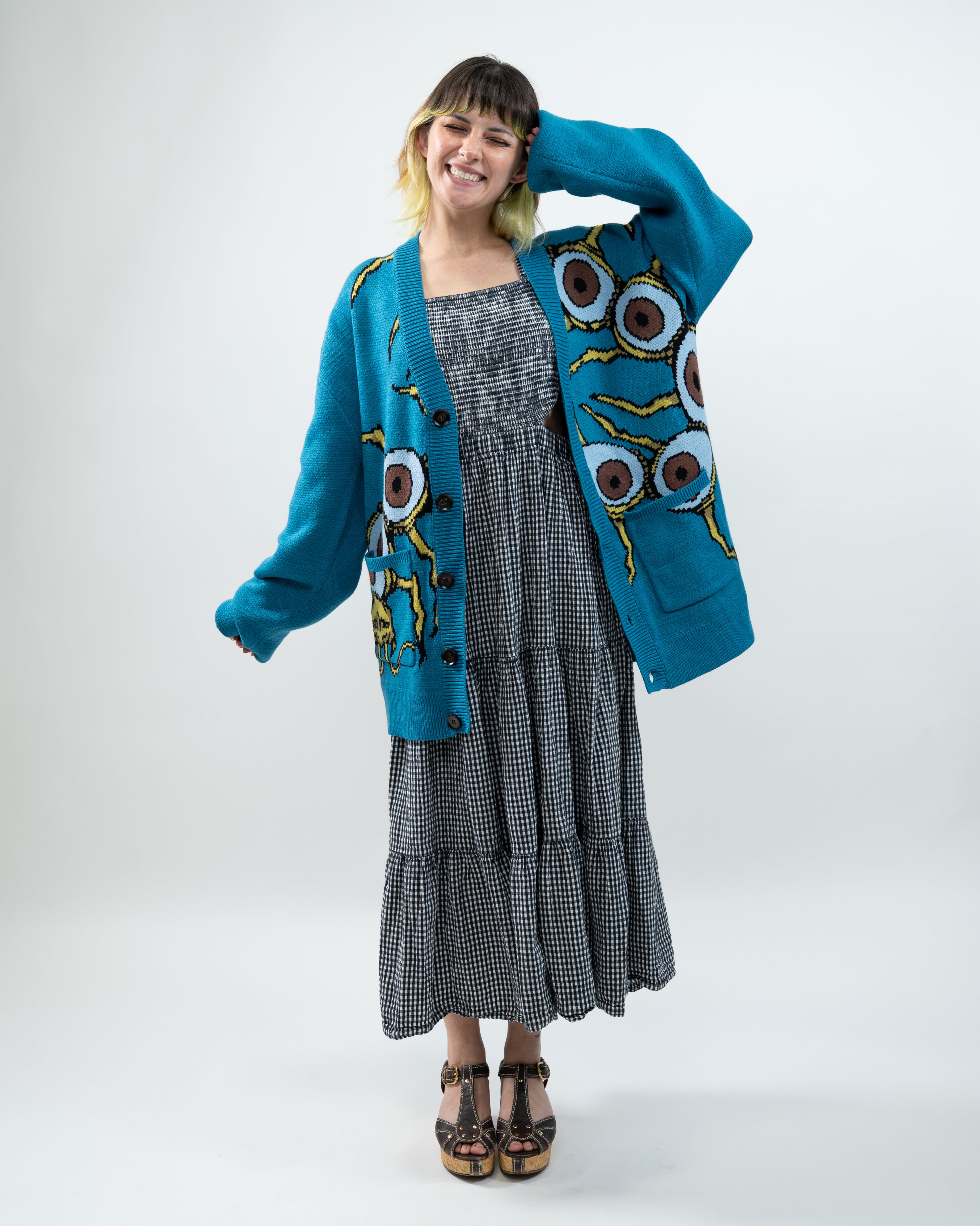 Centeyepede Cardigan – Steady Hands