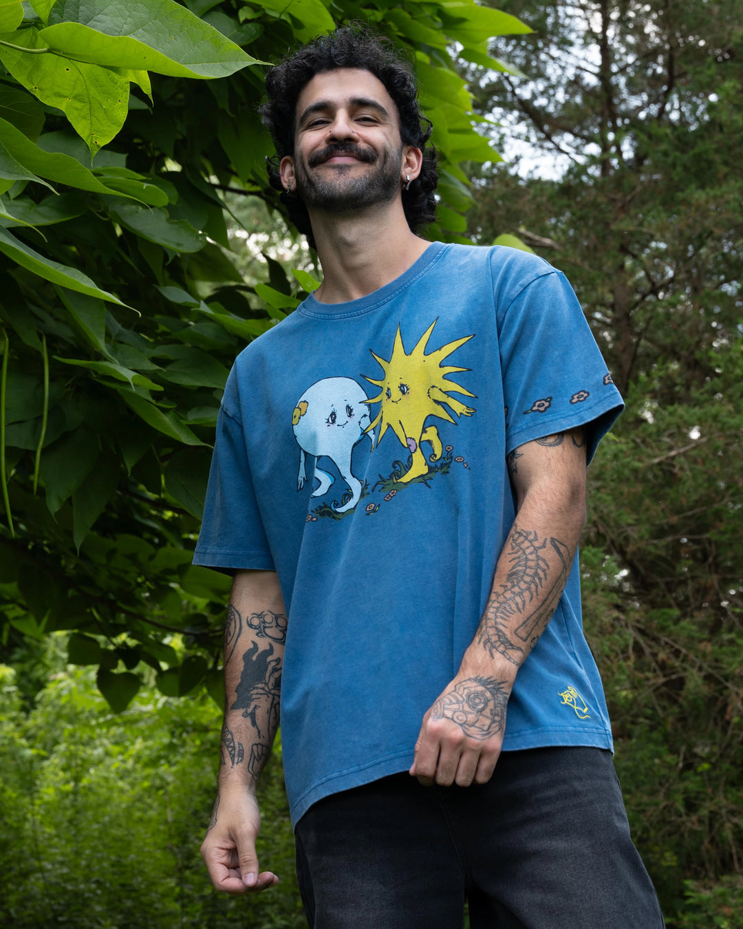 Hand Holdin' Tee [EARLY ACCESS]