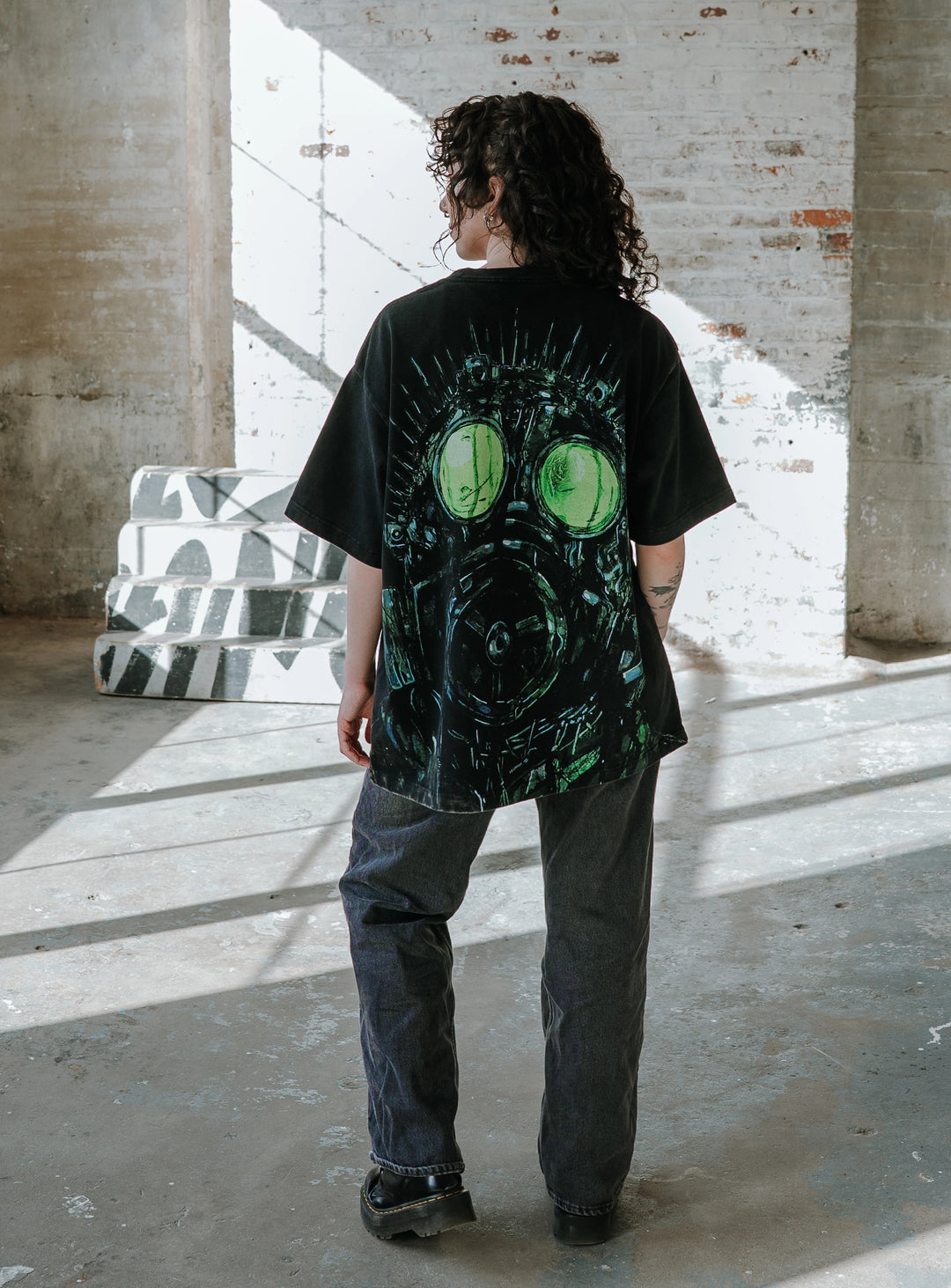 Caiman Tee