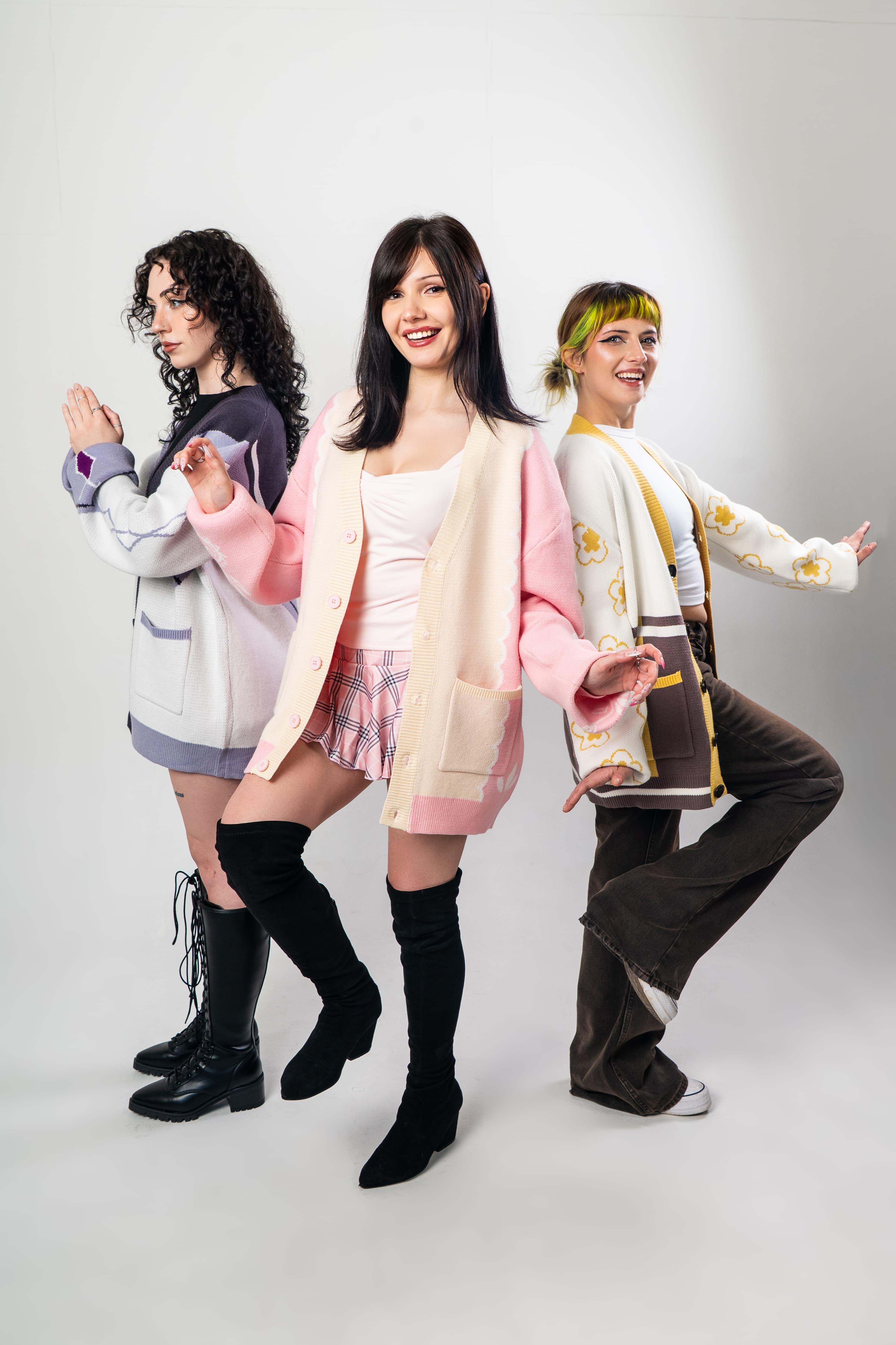 Mami Cardigan – Steady Hands