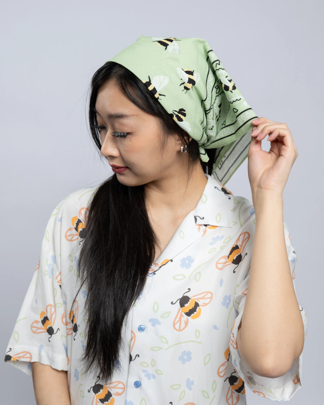 Buzzin' Around Bandana