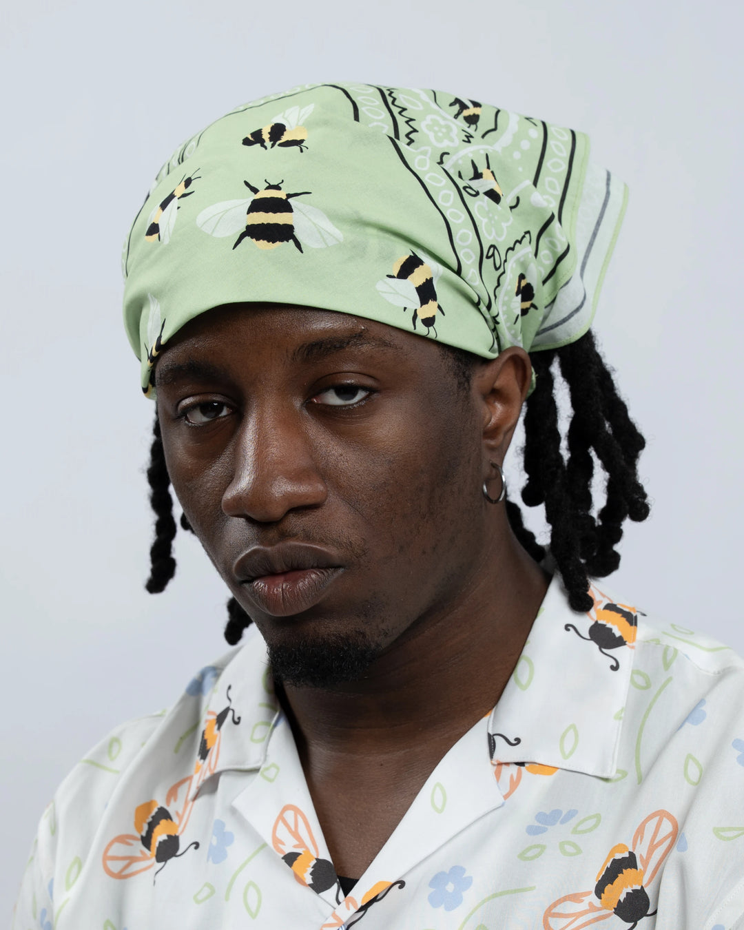 Buzzin' Around Bandana