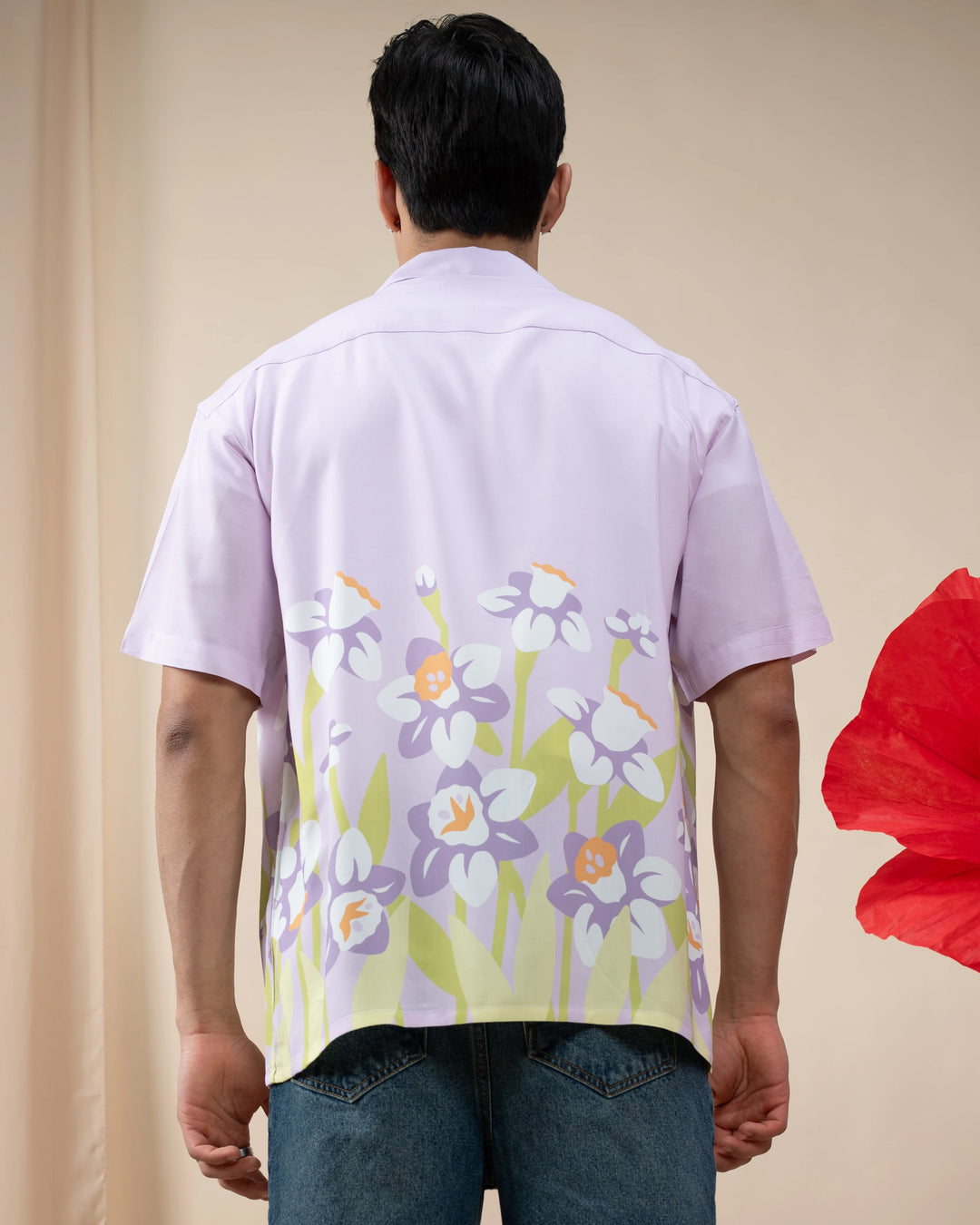 Narcissus Button Up
