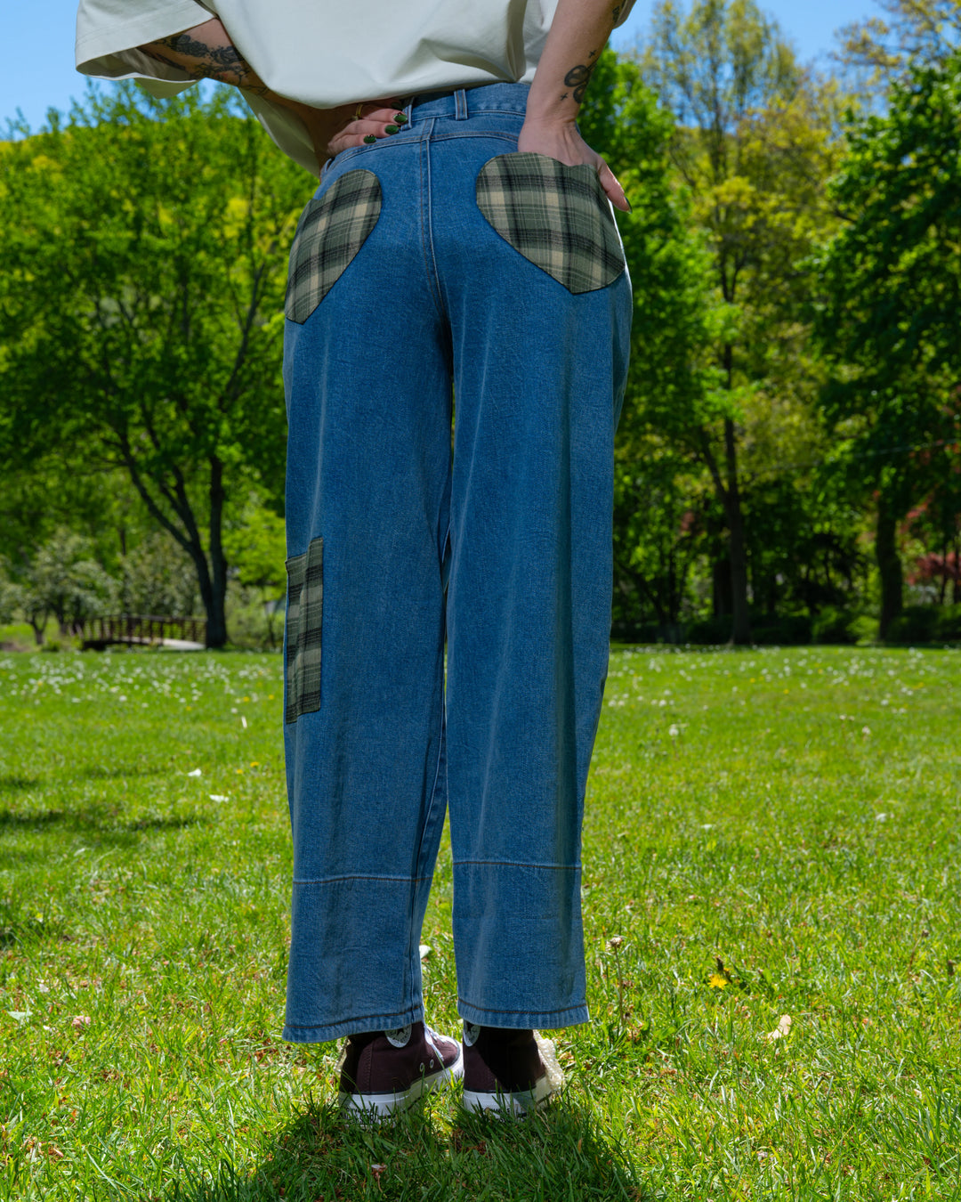 Mackle Bottom Jeans