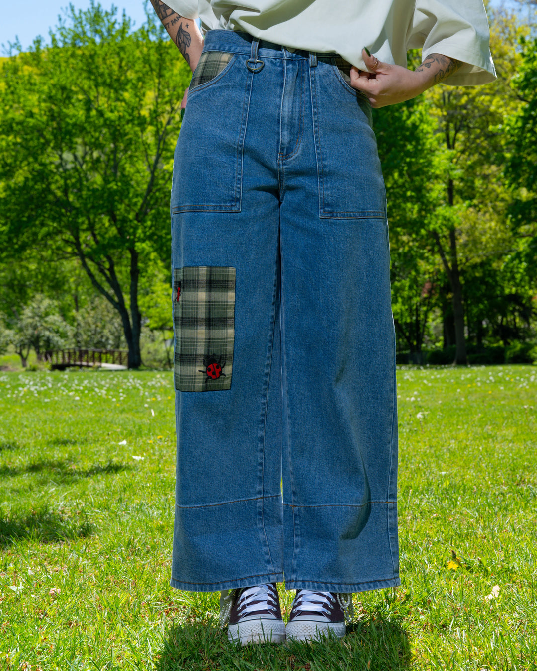 Mackle Bottom Jeans