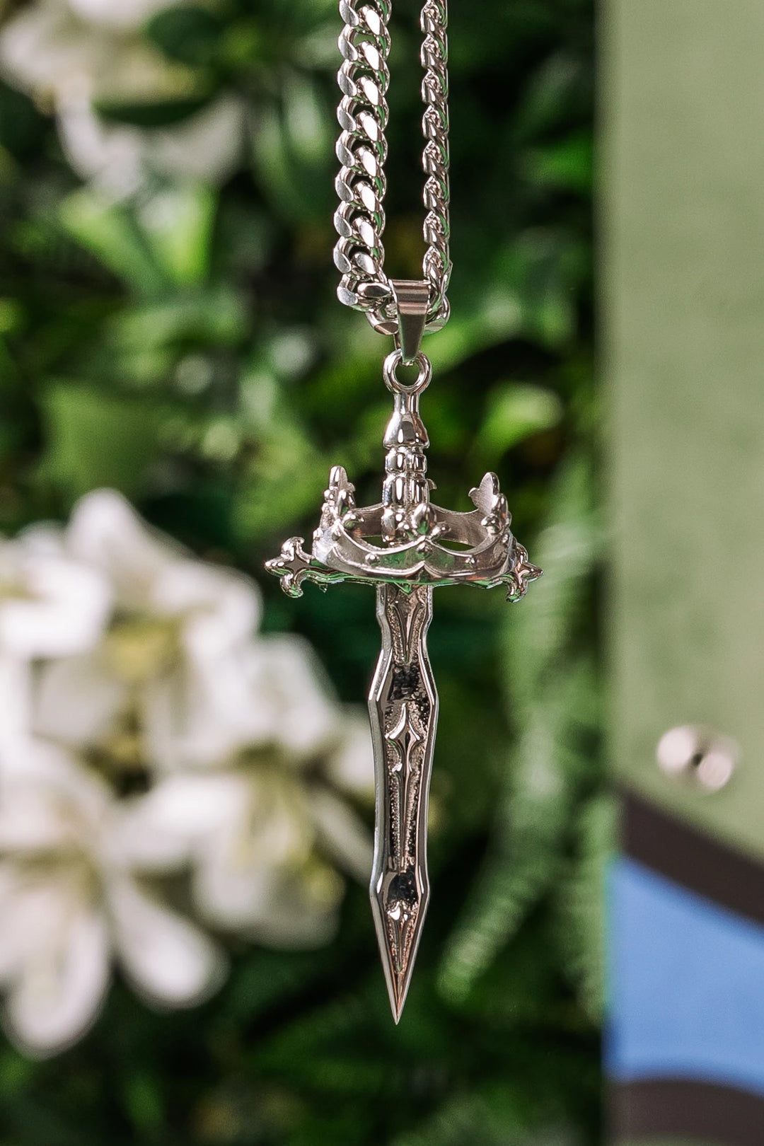 D'Arc Sword Necklace