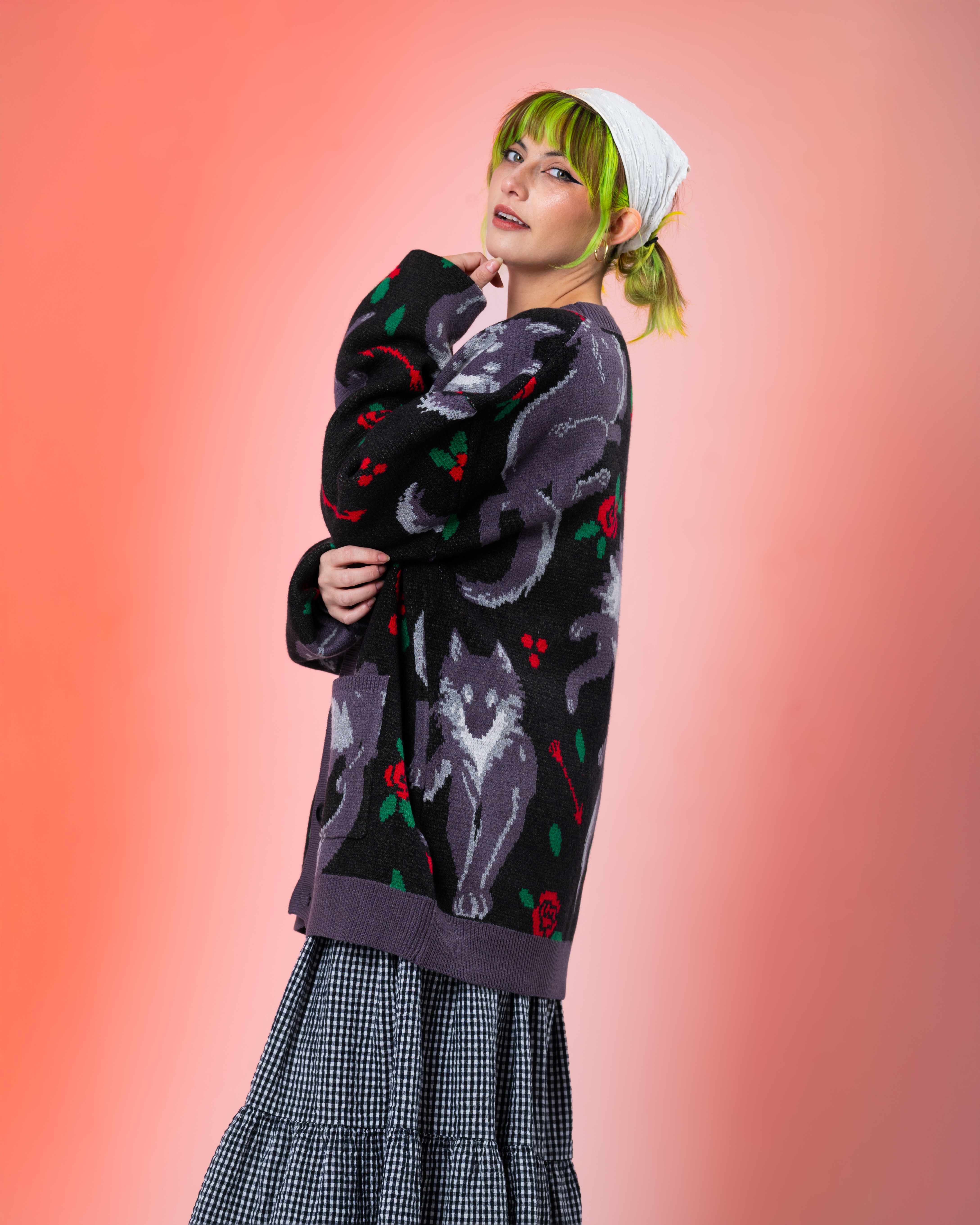 Howlin' Around Cardigan – Steady Hands