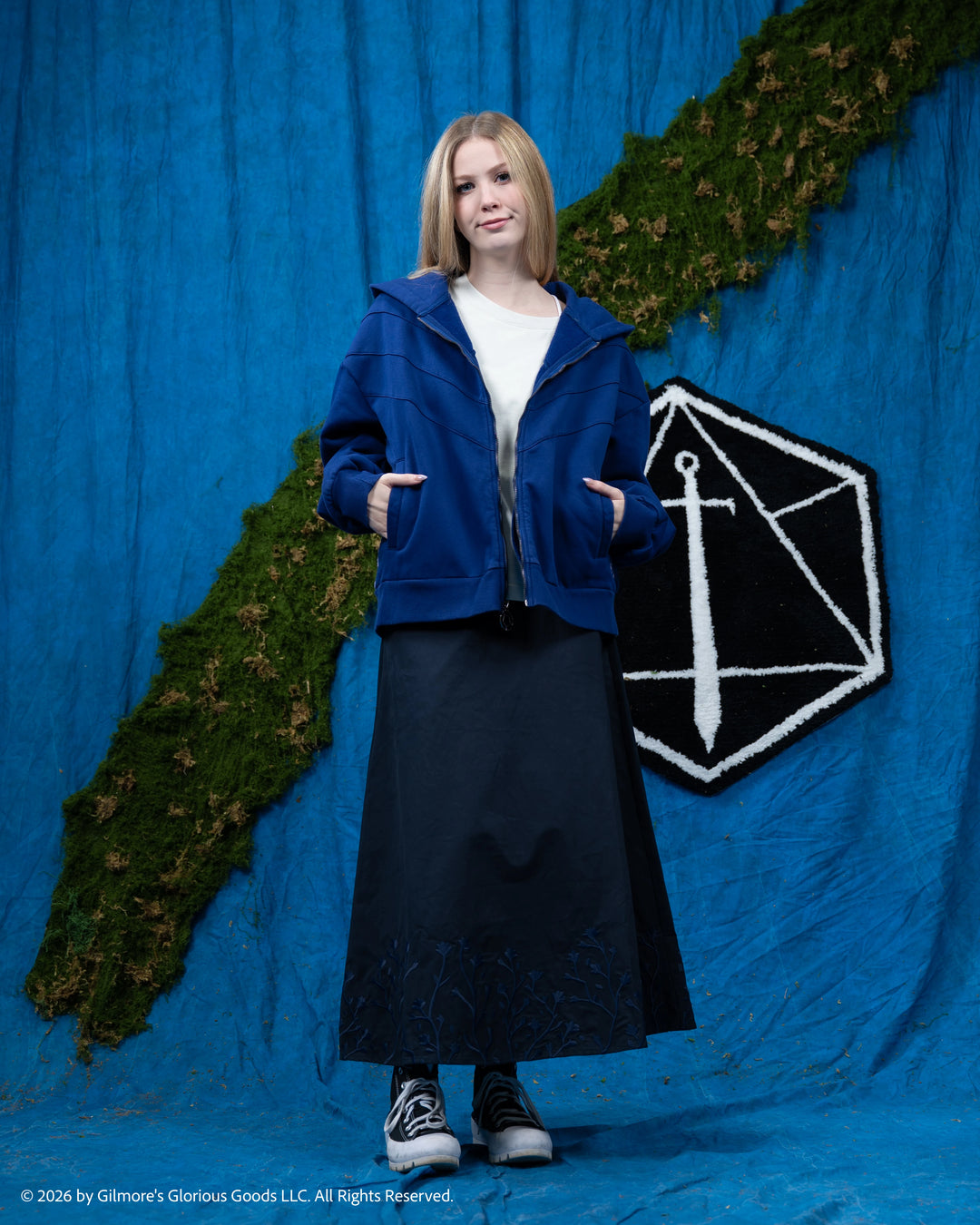 Essek Hoodie