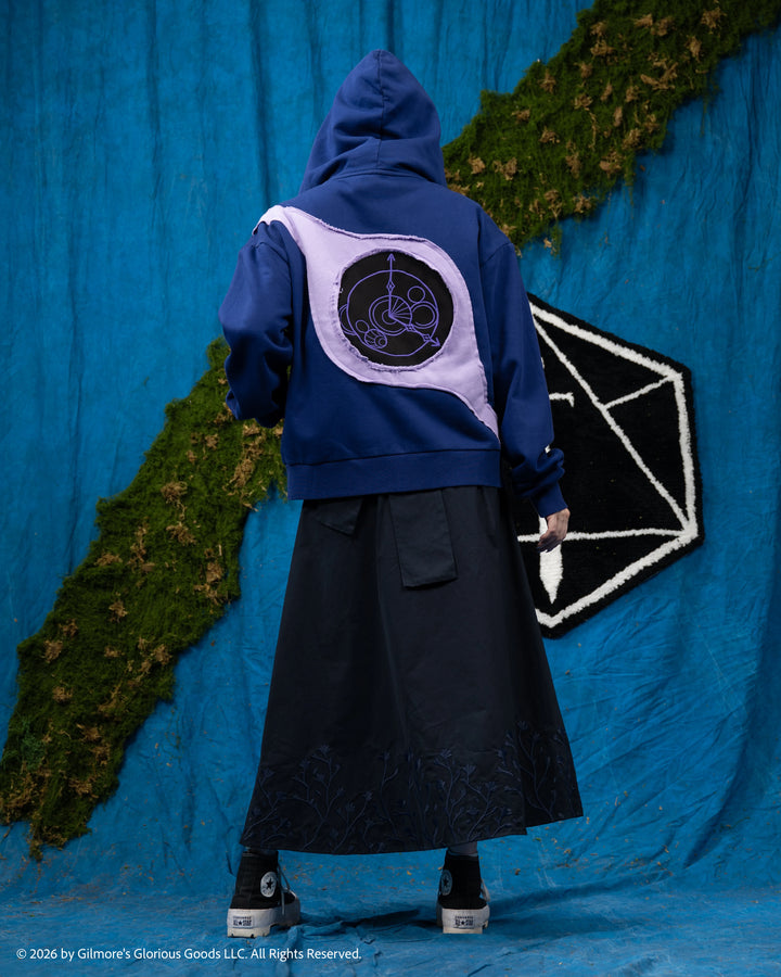 Essek Hoodie