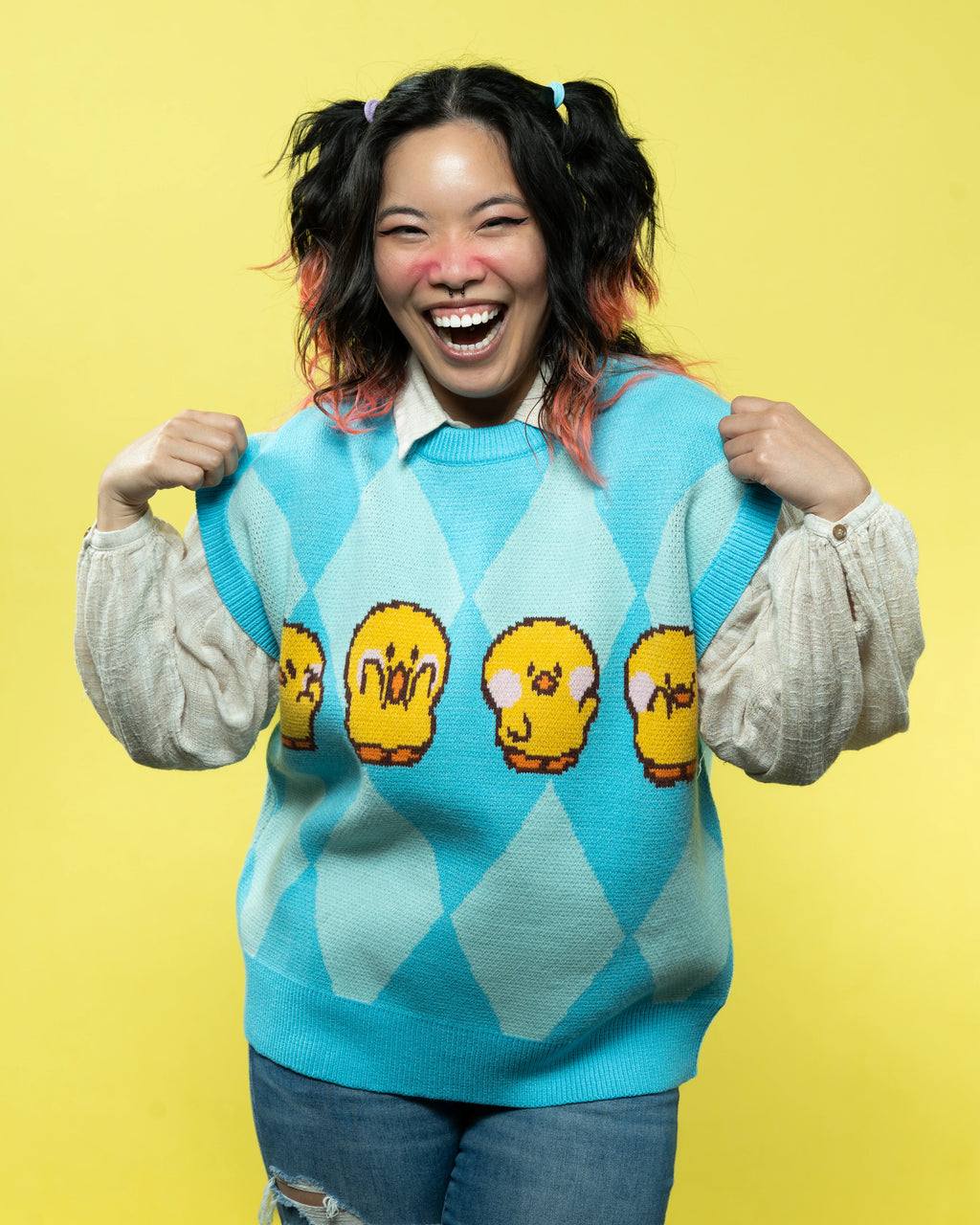 LINE FRIENDS: minini Lookbook – Steady Hands