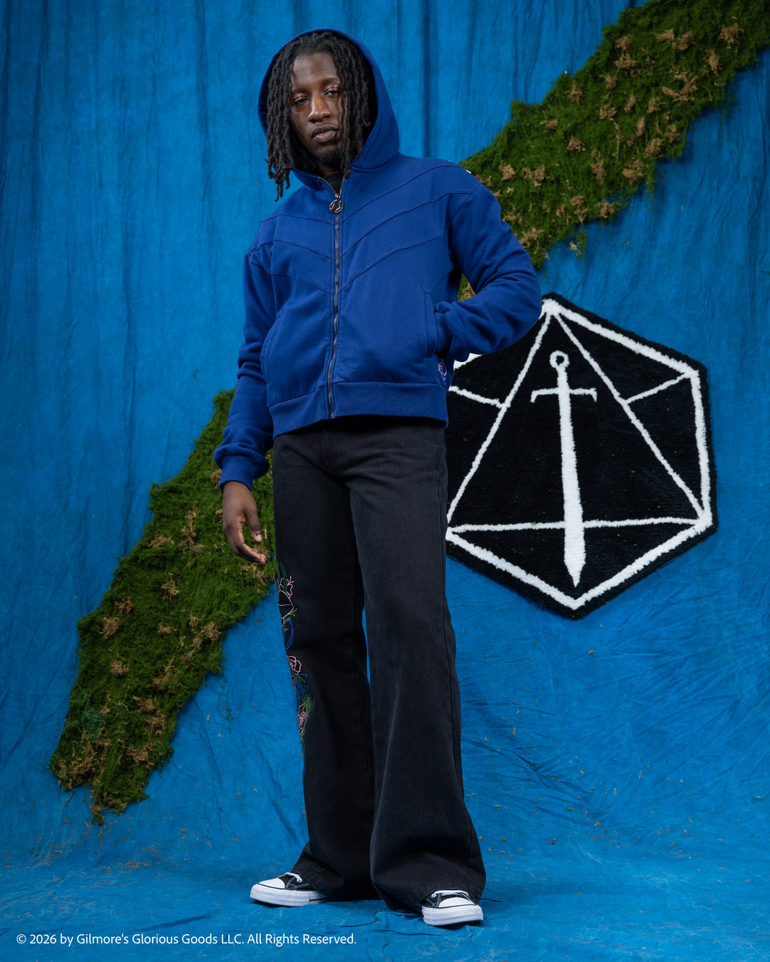 Essek Hoodie
