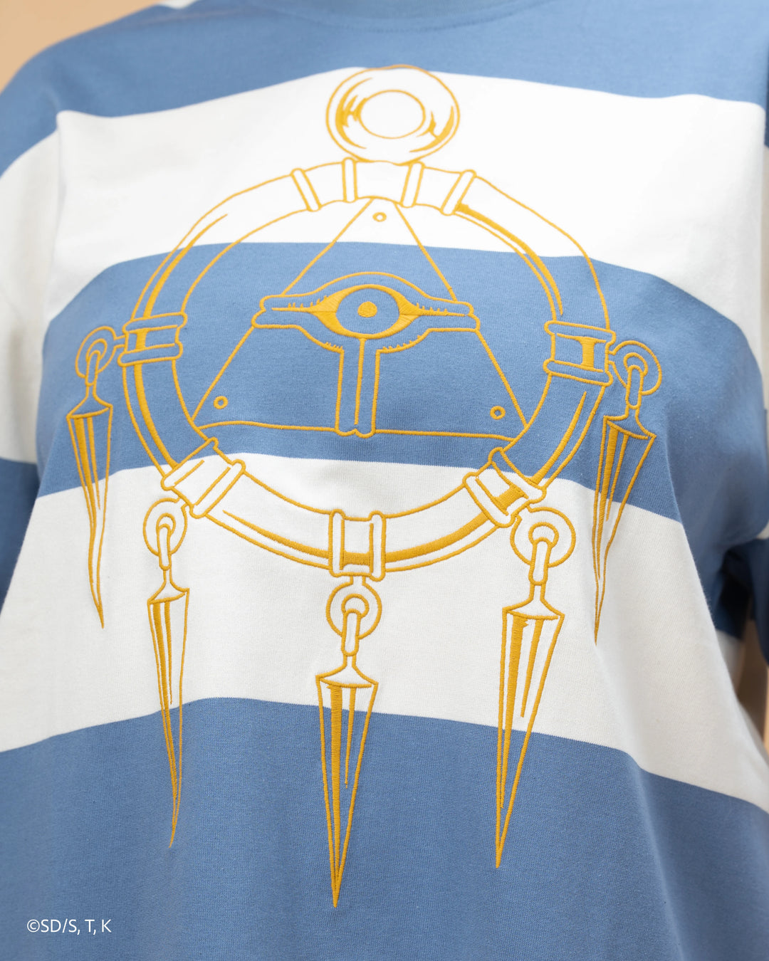 Bakura Tee