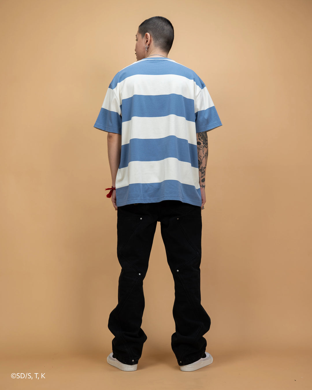 Bakura Tee