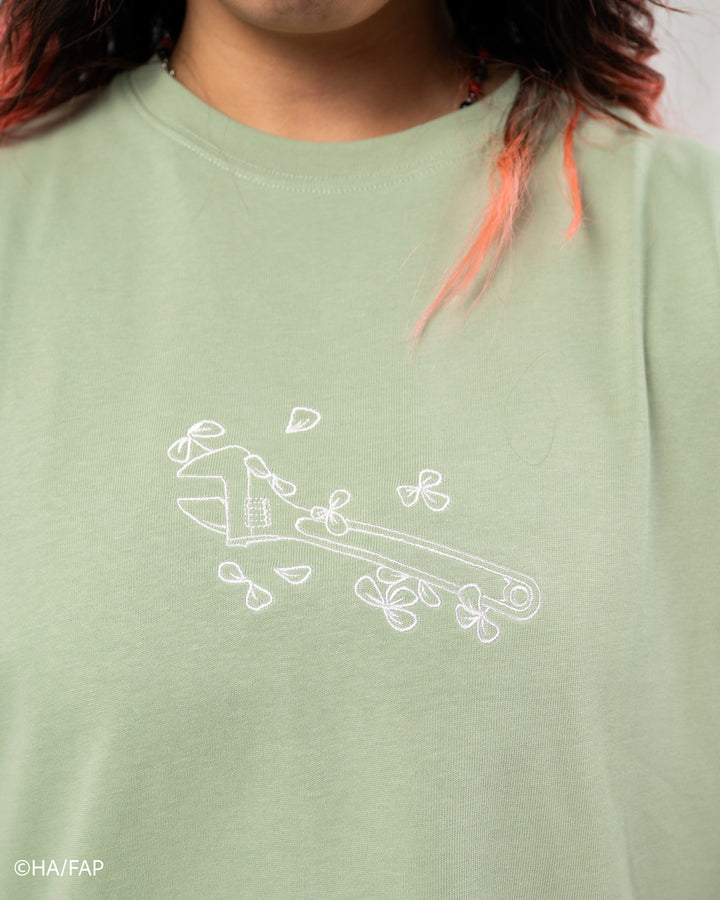 Winry Tee