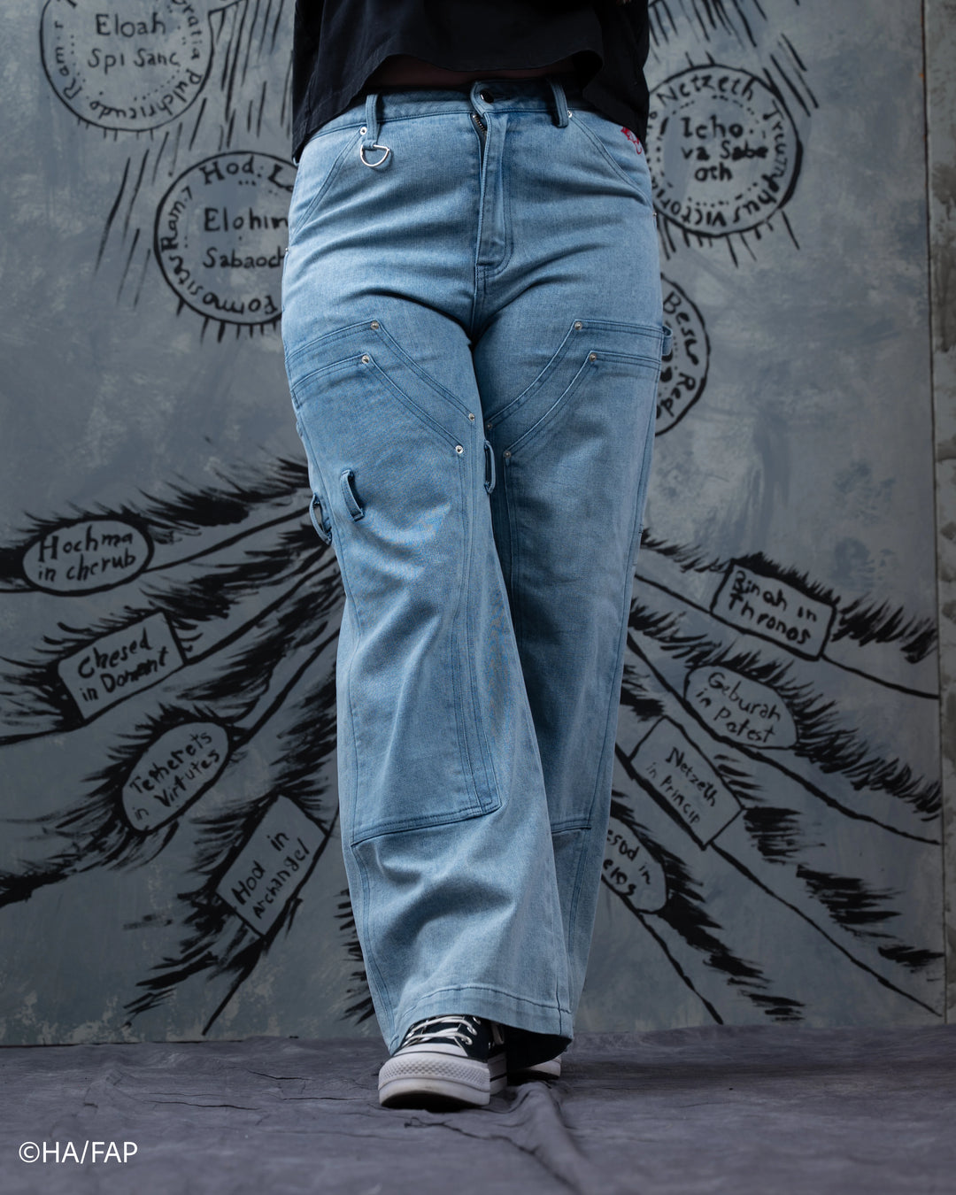 Alphonse Triple Knees