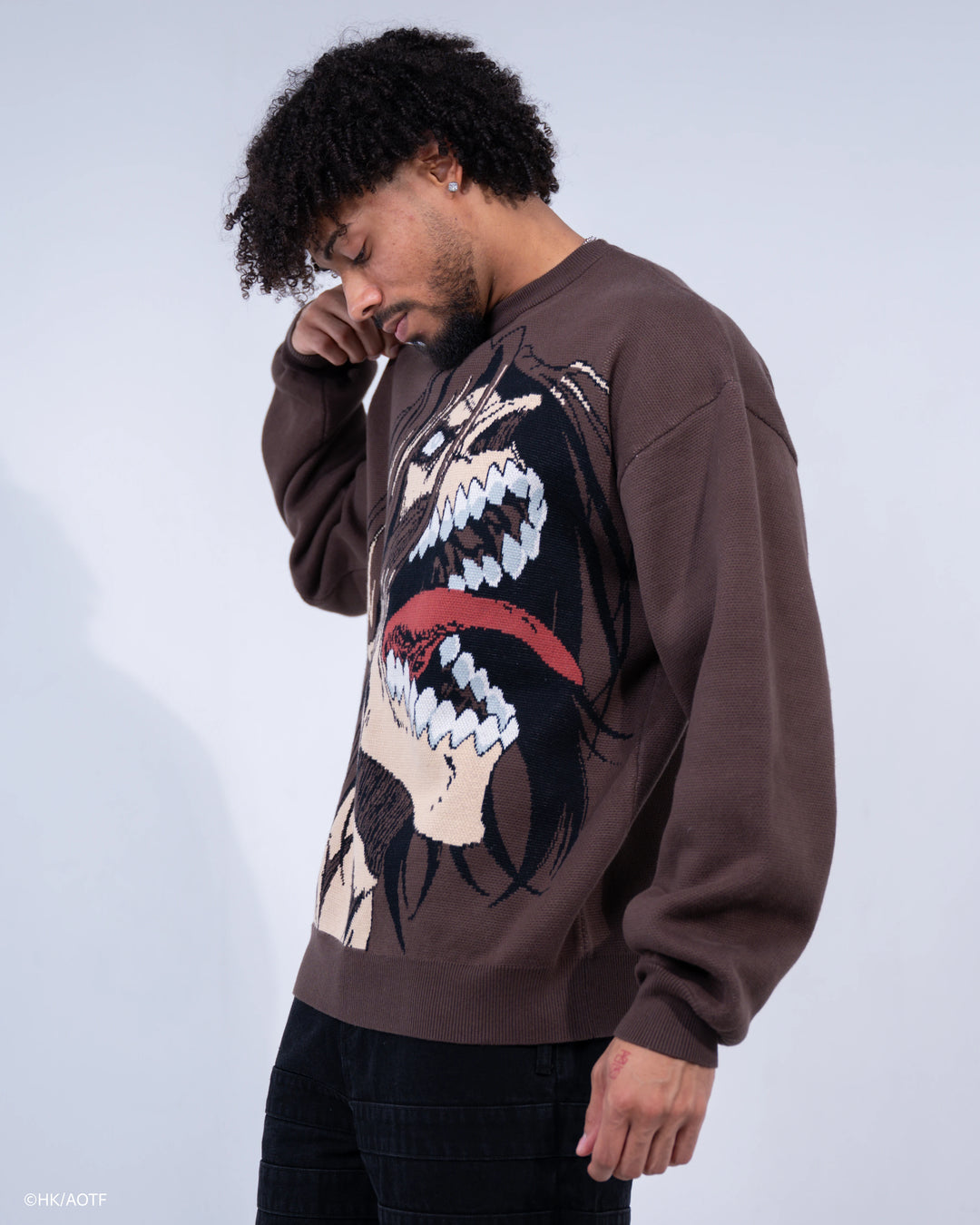 Eren Sweater