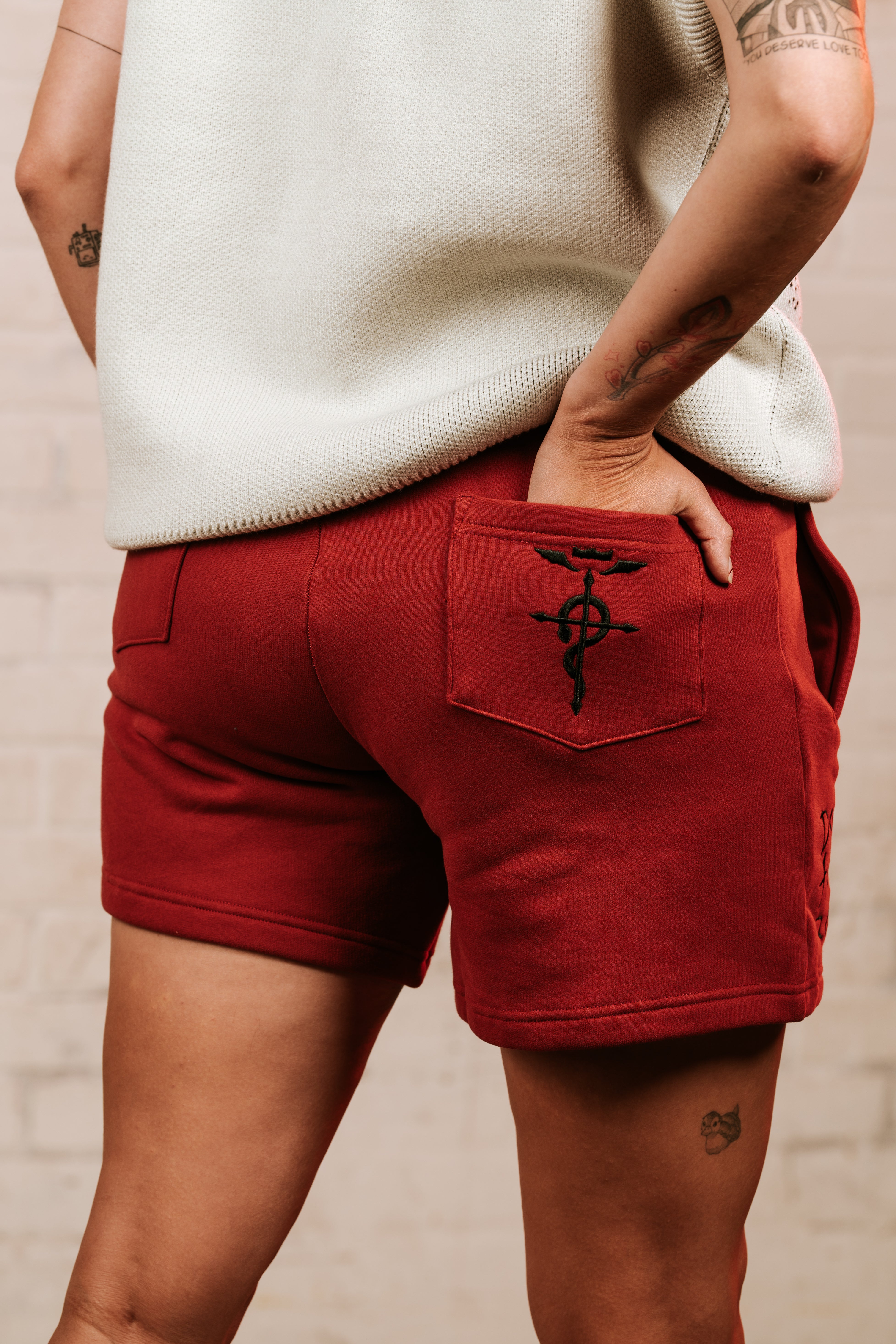 Alchemist Shorts – Steady Hands