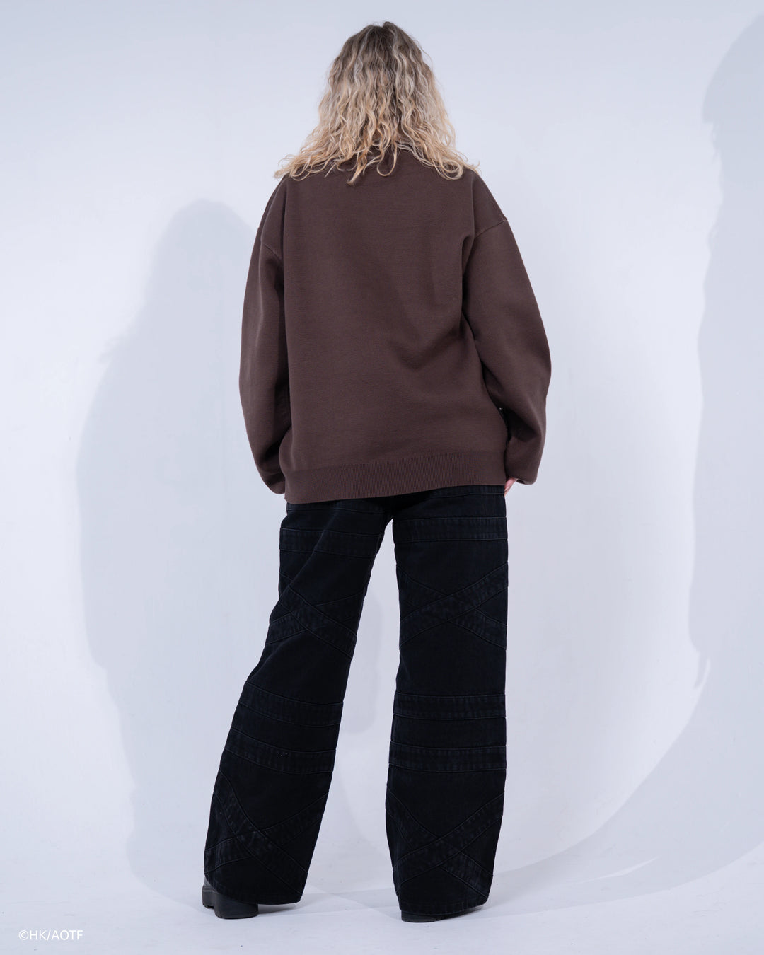 Eren Sweater