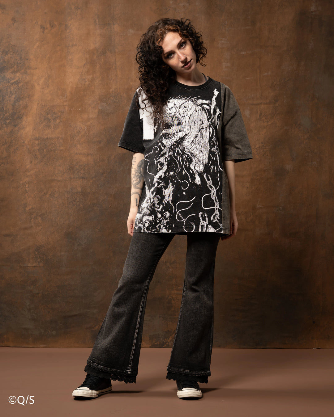 Caiman Side Cut Tee
