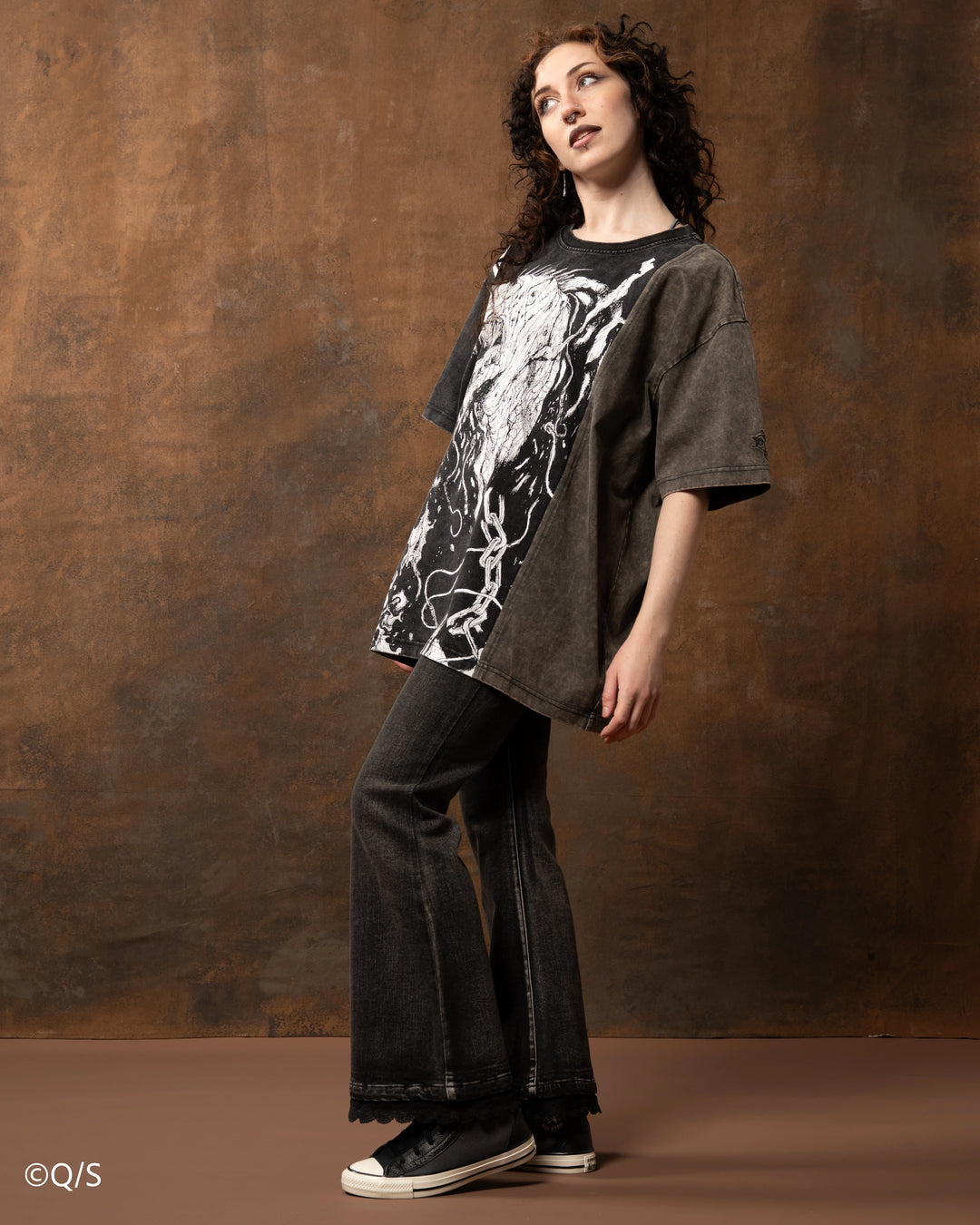 Caiman Side Cut Tee