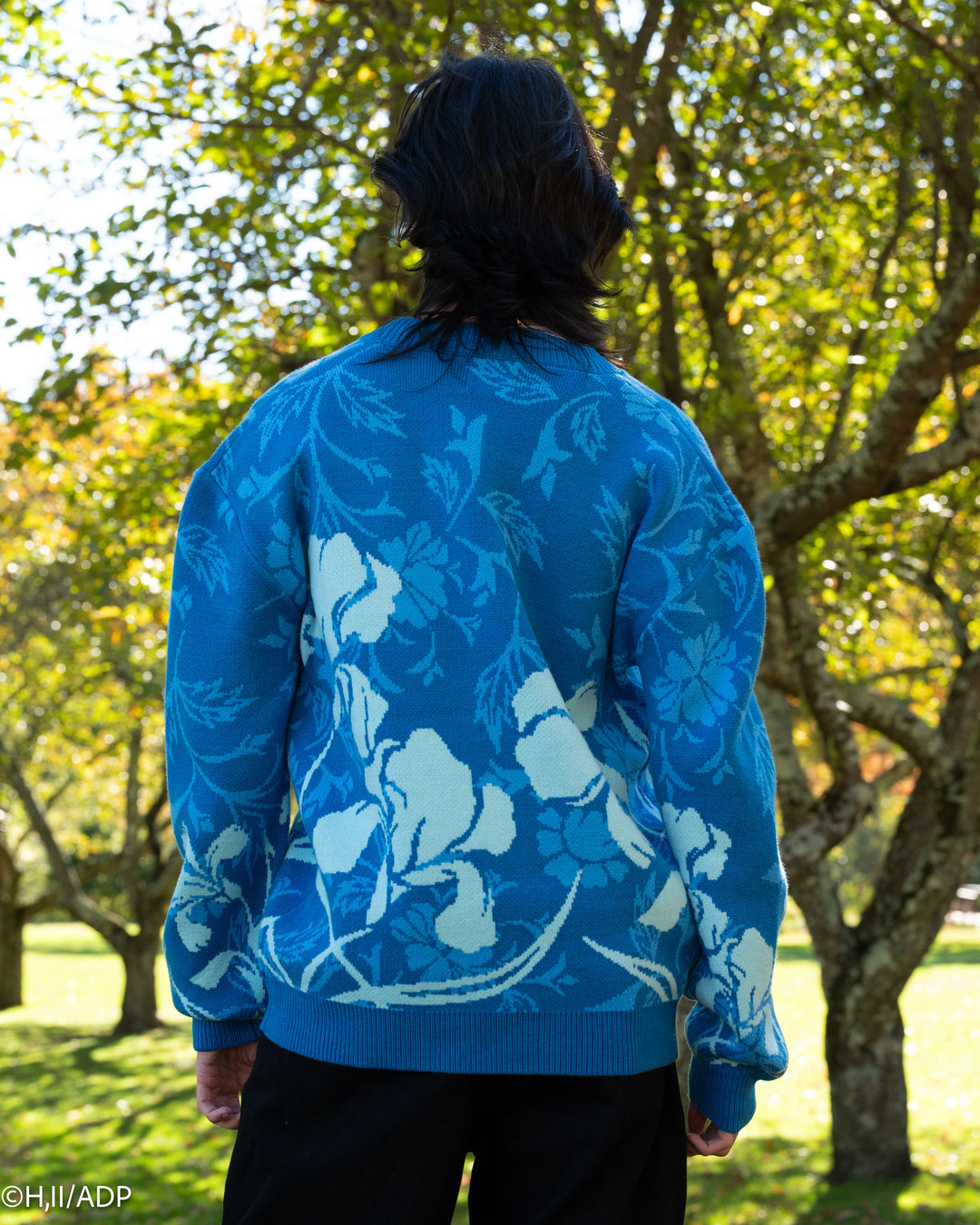 Lady Lihua Cardigan