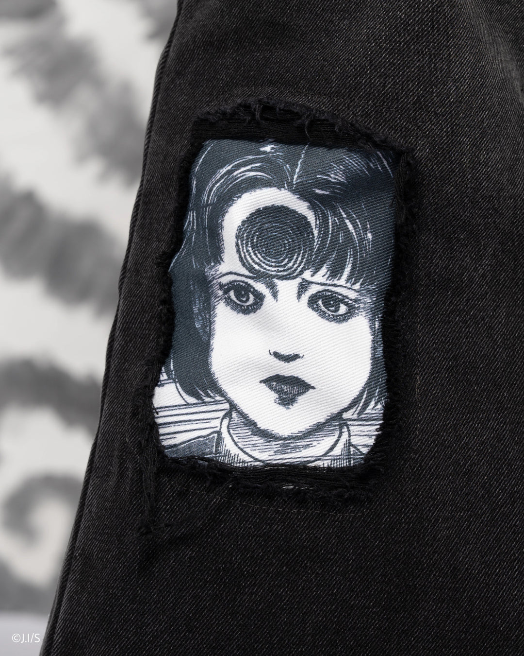 Uzumaki Jeans