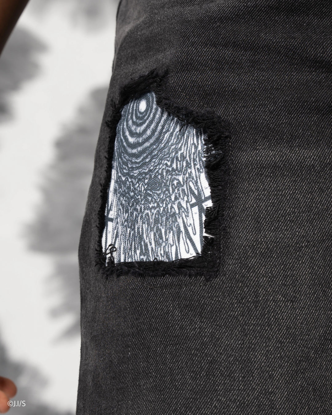 Uzumaki Jeans