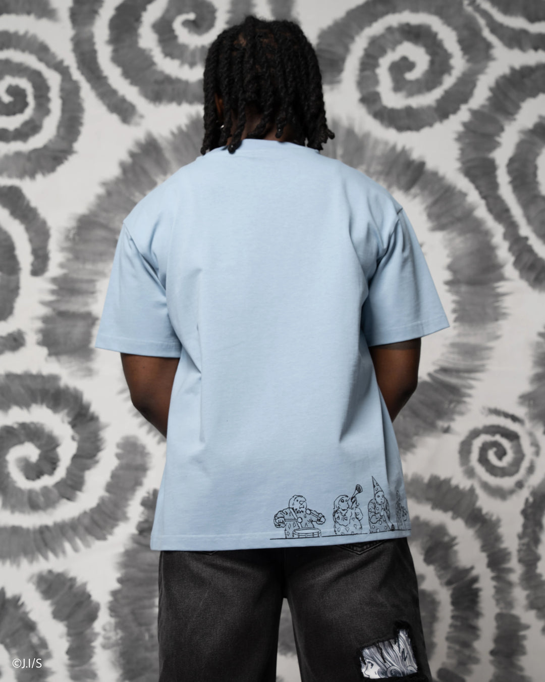 Gyo Circus Tee