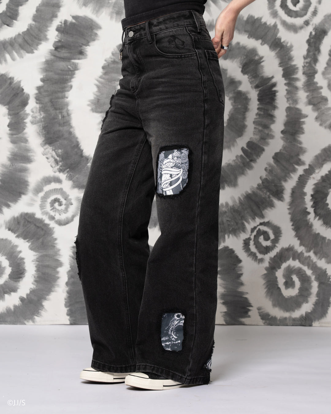 Uzumaki Jeans