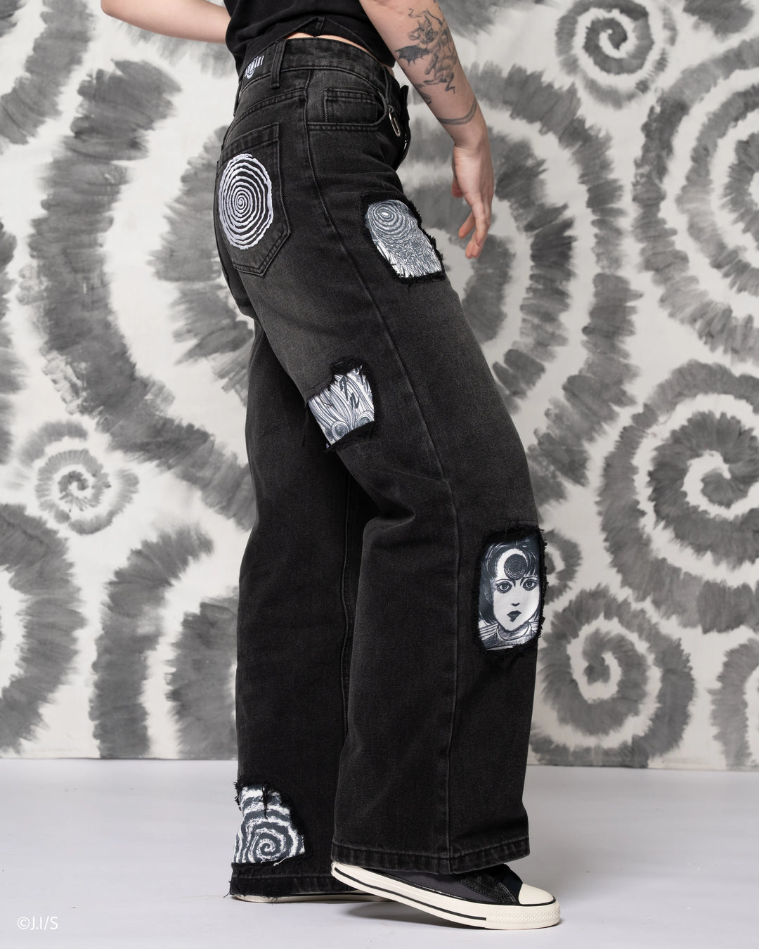 Uzumaki Jeans