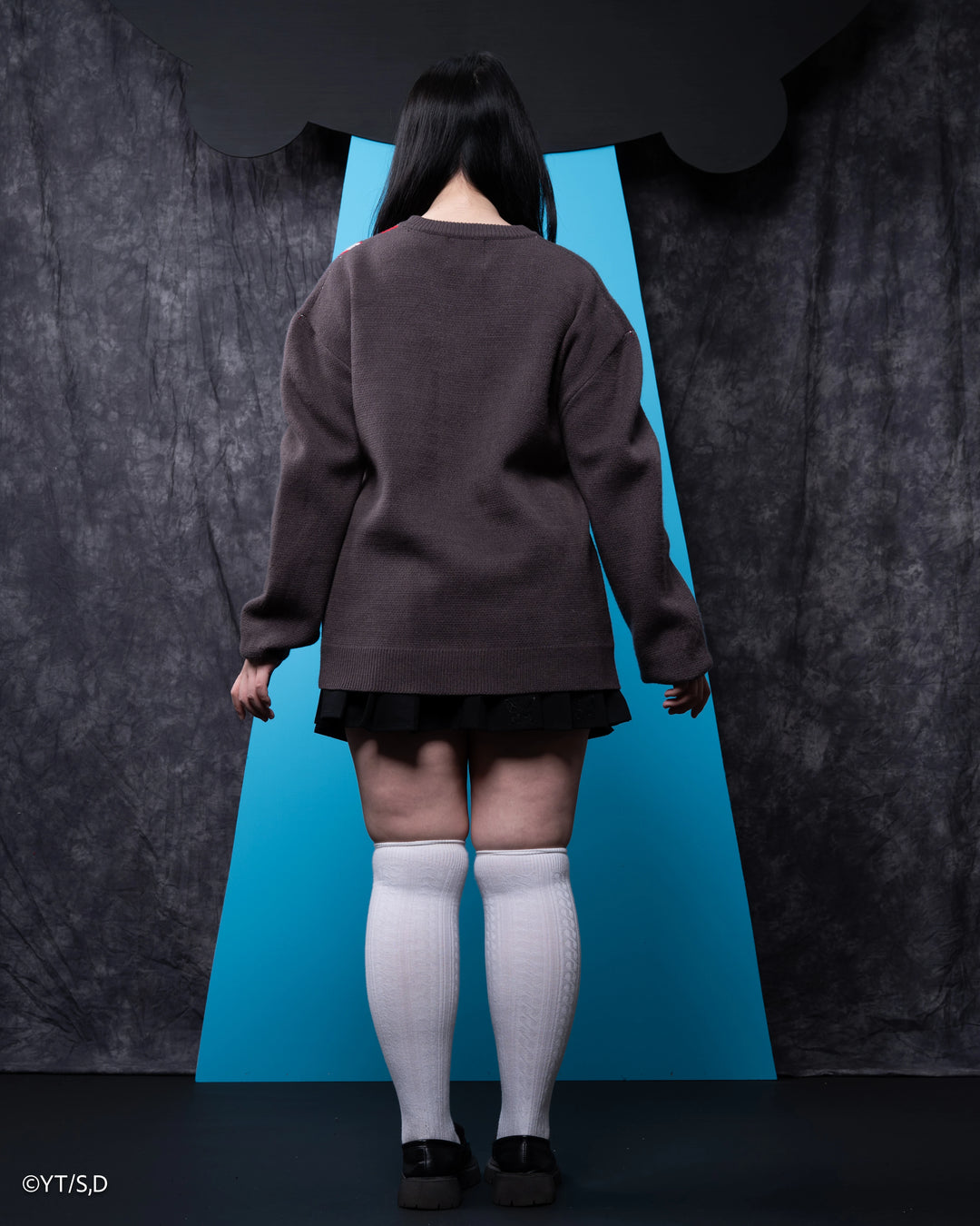 Okarun Sweater