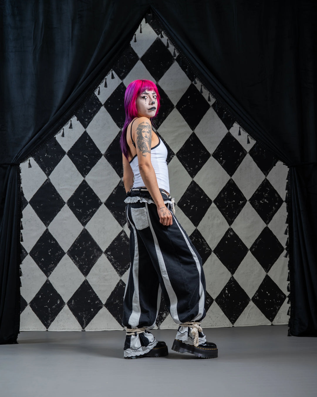 Jester Pants