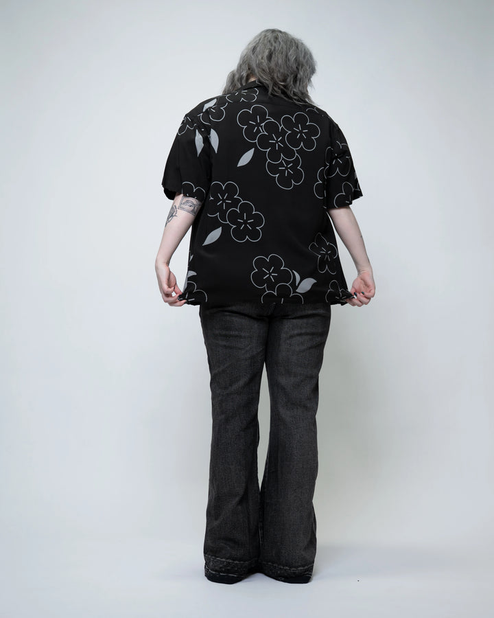 Centipede Button Up