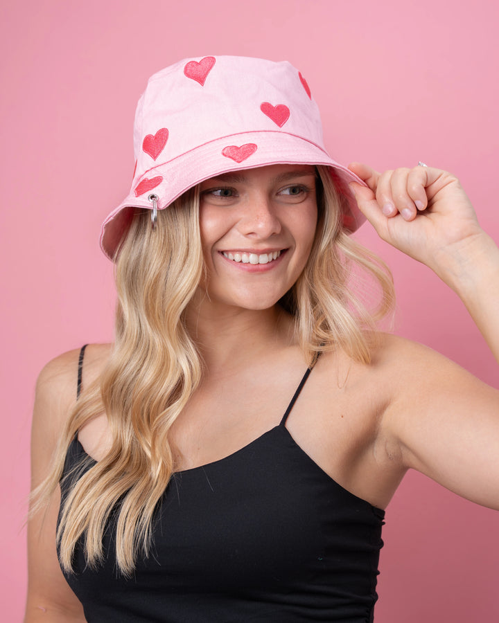 Corazon Bucket Hat