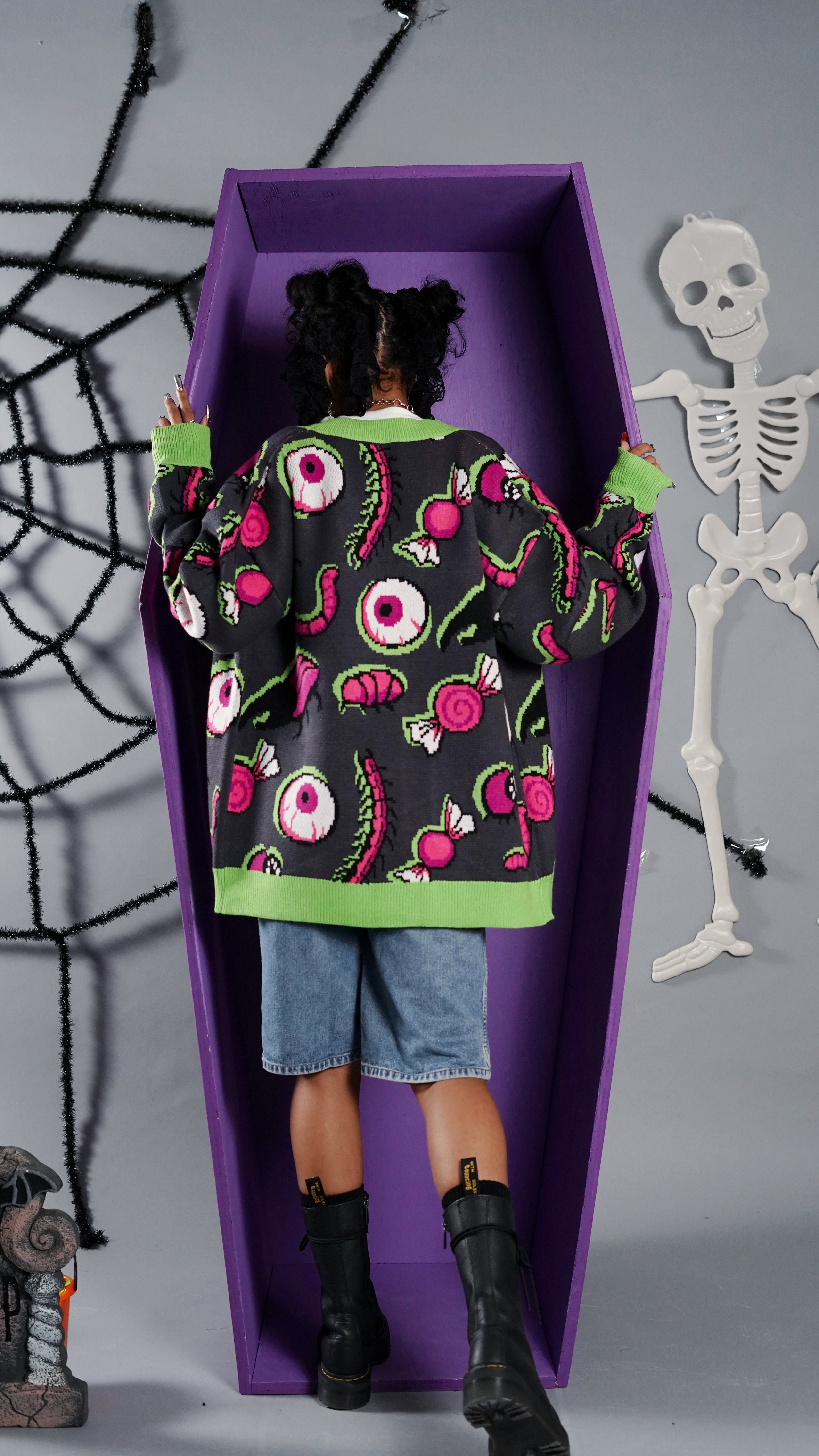 Creepy Crawligan – Steady Hands