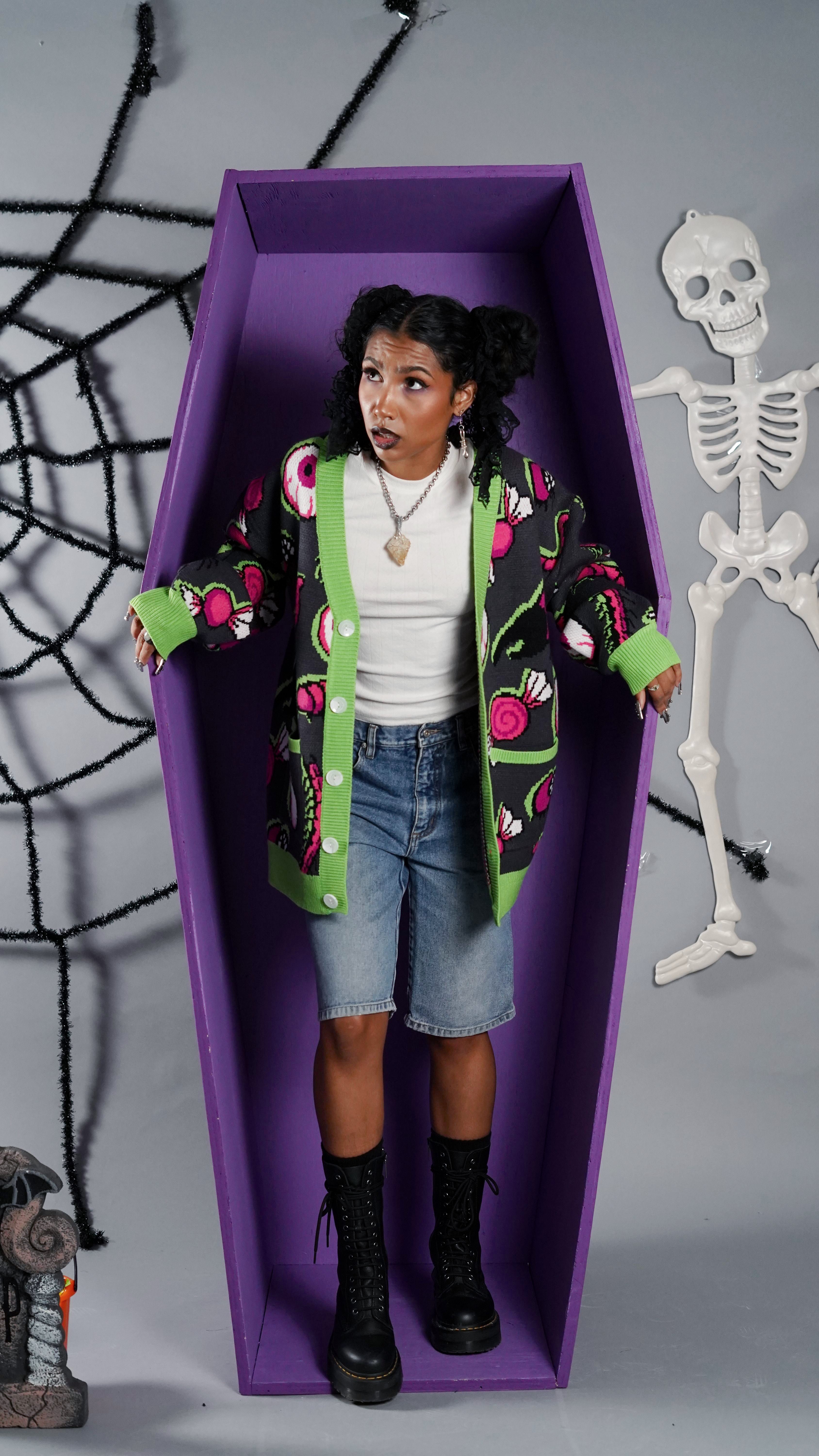 Creepy Crawligan – Steady Hands