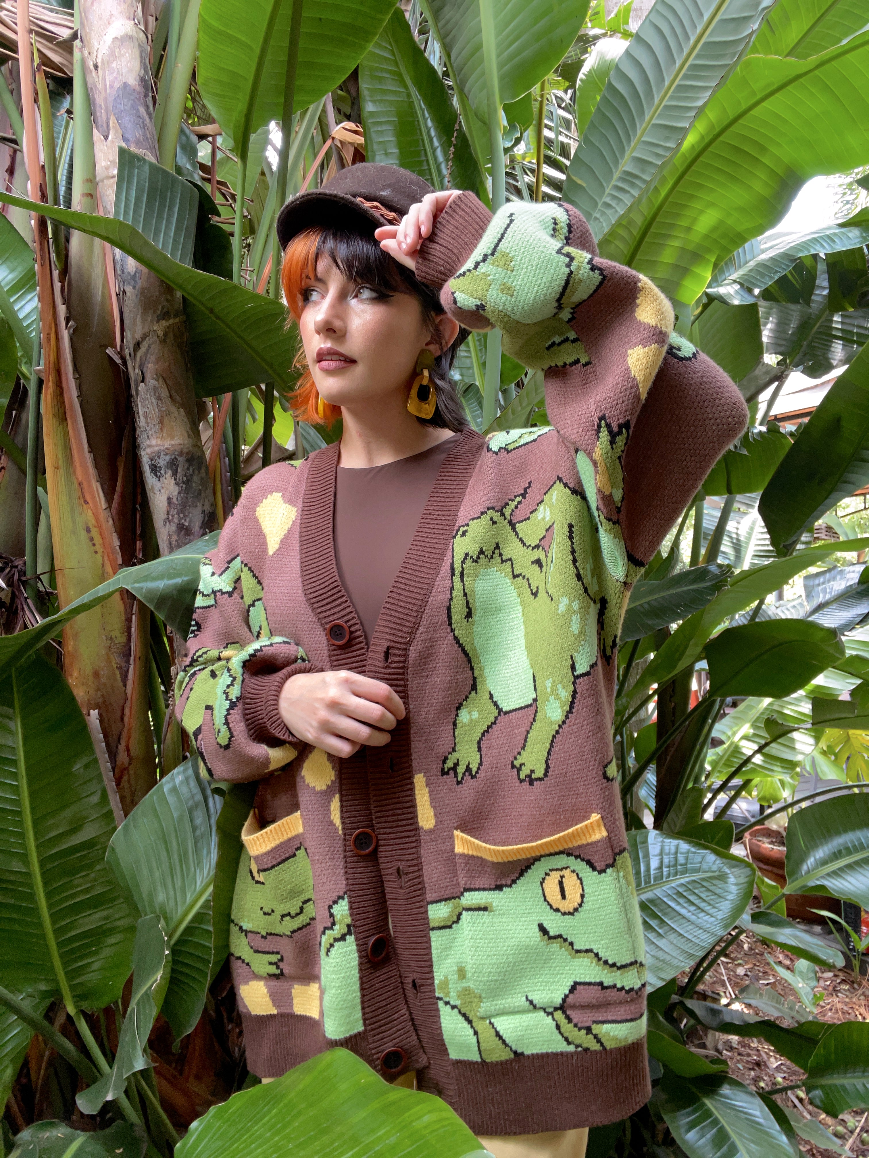 Gator Cardigan – Steady Hands