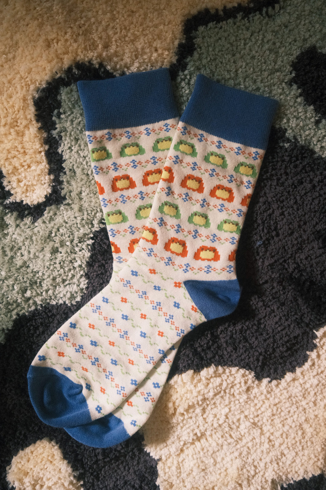 Frog Isle Socks