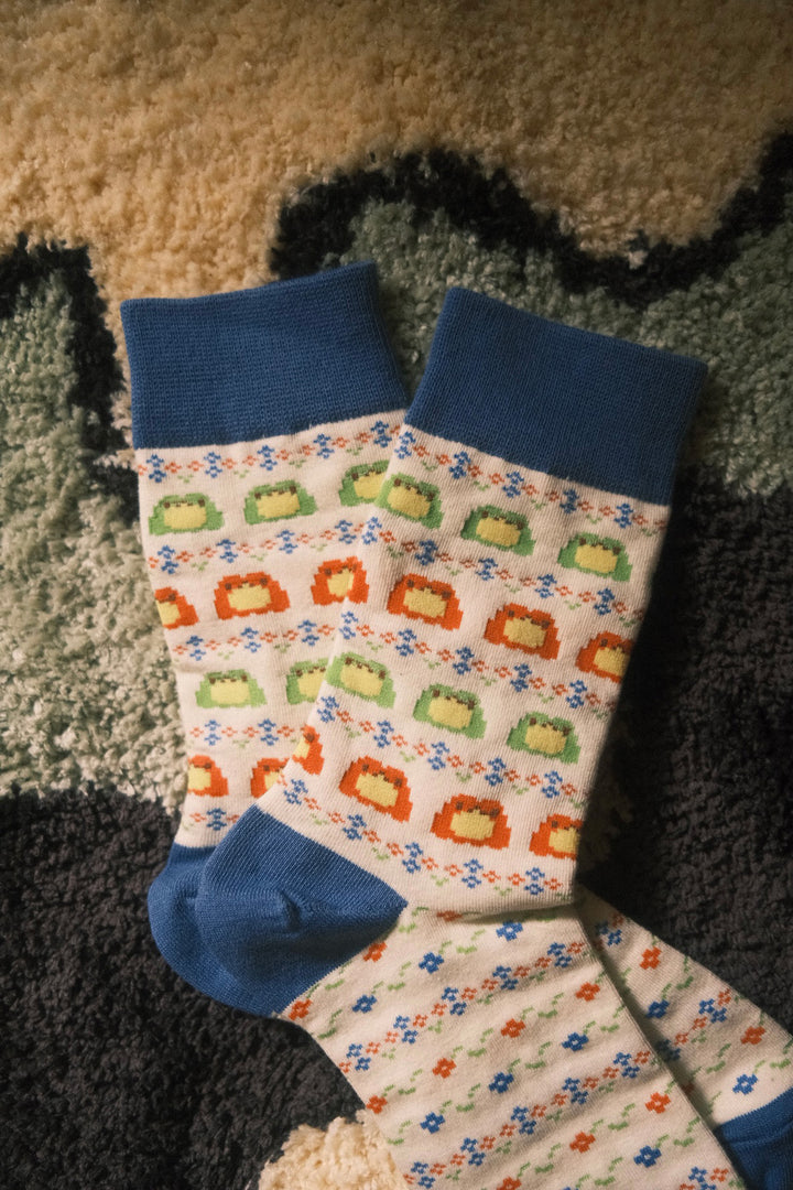 Frog Isle Socks