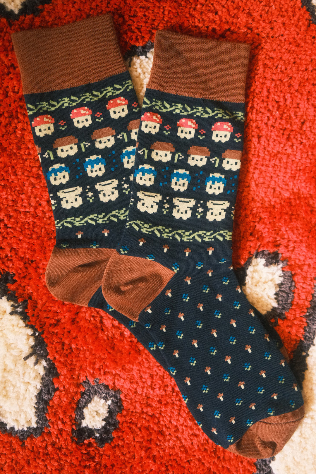 Mush Isle Socks
